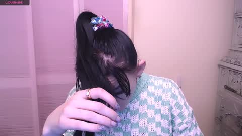 Amanda online show from December 9, 1:34 pm