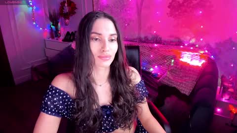 Snapshot of amandastrongj chatting on December 10, 1:11 am Amanda online show from December 10, 1:11 am