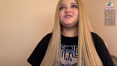 Amandha online show from December 28, 7:33 pm