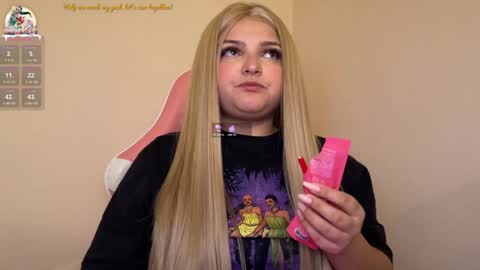 Amandha online show from December 22, 8:03 pm