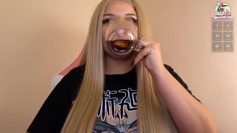 Amandha online show from December 26, 8:11 pm