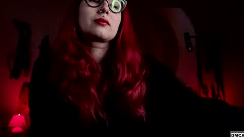 Goddess Amanita online show from October 9, 12:31 pm