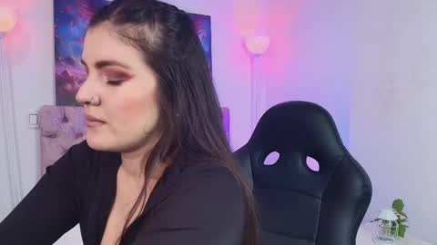 Amara Vega  online show from January 11, 4:06 am