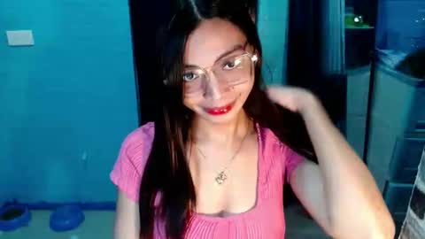 BELLA online show from February 22, 1:45 pm