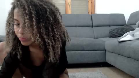 amara online show from January 9, 12:04 am