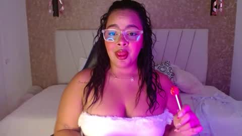 Snapshot of amaranta_carey chatting on October 14, 1:08 am amaranta_carey online show from October 14, 1:08 am