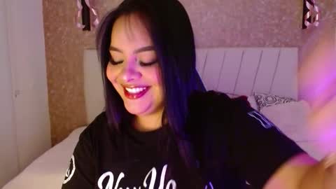 Snapshot of amaranta_carey chatting on October 27, 11:54 pm amaranta_carey online show from October 27, 11:54 pm