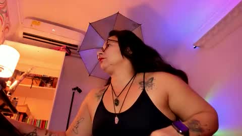 Susan online show from February 23, 10:31 pm