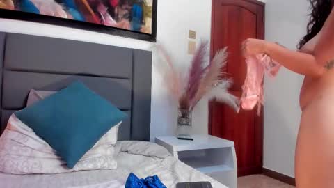 Snapshot of amarayasbel chatting on November 1, 8:46 pm Amara Yasbel online show from November 1, 8:46 pm