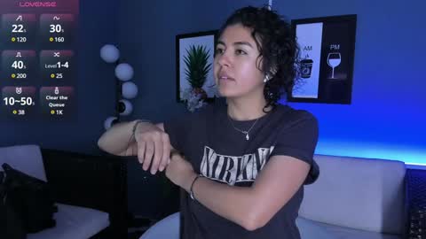 Emily online show from December 2, 10:16 am