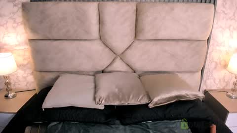 Snapshot of amatista__smith chatting on February 17, 9:10 pm AMATISTA online show from February 17, 9:10 pm