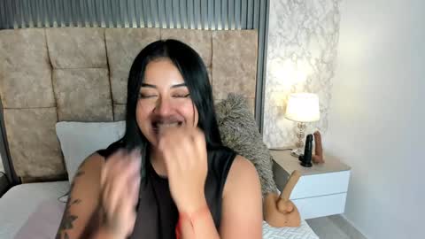 Snapshot of amatista__smith chatting on January 9, 9:16 pm AMATISTA online show from January 9, 9:16 pm