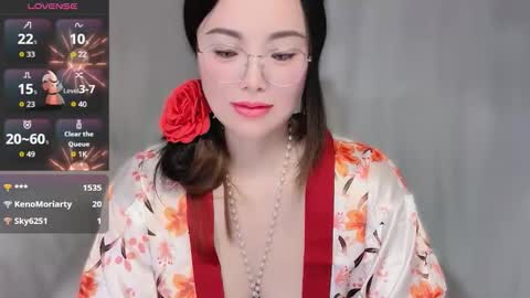 yooo online show from November 19, 3:01 pm