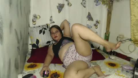 amazing angel online show from December 25, 5:37 pm