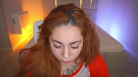 Snapshot of amazonkastar chatting on October 23, 10:27 pm Ellie online show from October 23, 10:27 pm