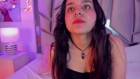   online show from January 8, 7:03 pm