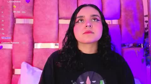   online show from November 3, 12:47 am