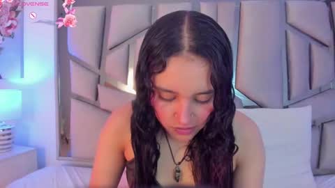   online show from February 1, 7:13 pm