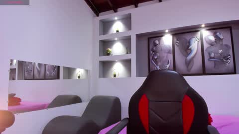 Ambar  online show from November 7, 12:55 pm