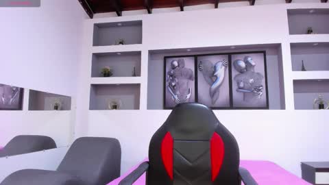 Ambar  online show from November 6, 12:44 pm