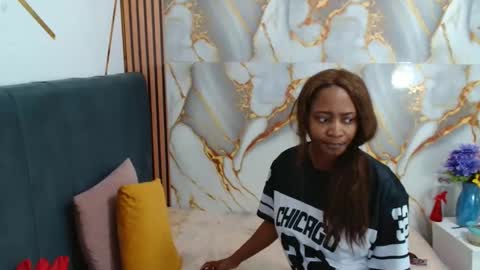 ambarsmit69 online show from April 15, 11:00 am