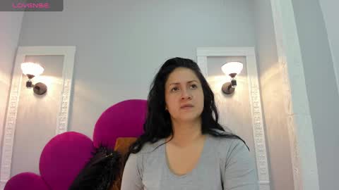 Snapshot of ambbermoon chatting on February 27, 3:36 am online show from February 27, 3:36 am