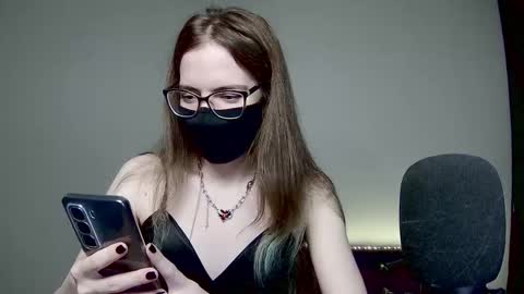 Amber non-nude model online show from November 30, 4:16 am