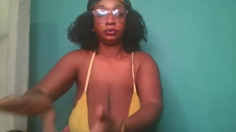 Snapshot of amber_melons chatting on September 18, 12:58 pm melons online show from September 18, 12:58 pm