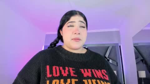 Snapshot of amberinihoffman chatting on October 22, 11:59 am Amber  online show from October 22, 11:59 am