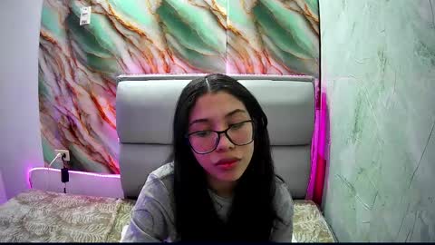 Snapshot of amberjeong chatting on January 29, 11:04 pm Amber Jeong online show from January 29, 11:04 pm
