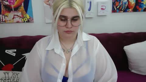 Amber online show from October 3, 6:18 am