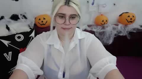 Amber online show from October 24, 3:13 am