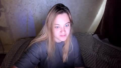 Snapshot of ambrosia__ chatting on September 14, 4:43 am ambrosia__ online show from September 14, 4:43 am