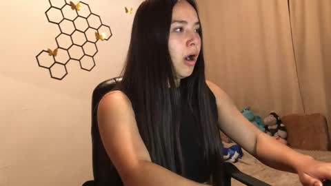 Amelia online show from October 9, 12:20 pm