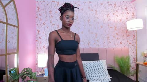Amelia Adams online show from January 28, 7:10 pm