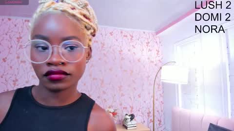 Snapshot of amelia_adms chatting on September 20, 7:01 pm Amelia Adams online show from September 20, 7:01 pm