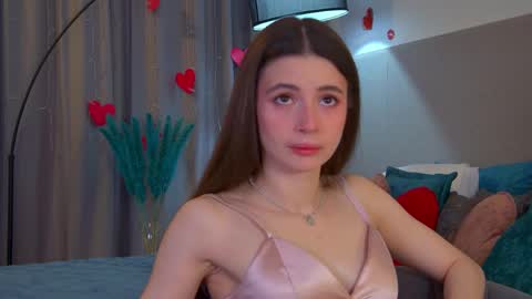 Amelia online show from April 10, 6:47 pm