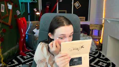 Snapshot of ameliamalina chatting on December 3, 5:52 am Amelia online show from December 3, 5:52 am