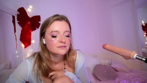 Amelia online show from January 2, 6:45 pm