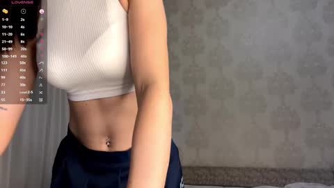 ameliasweetygirl online show from October 17, 5:27 pm