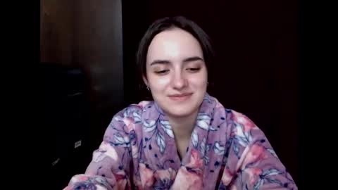 ameliebanshee online show from October 1, 8:30 am