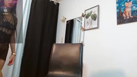 Snapshot of ameliejoness_ chatting on September 17, 9:46 pm Ameliejoness online show from September 17, 9:46 pm