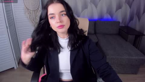A M E L I A online show from December 22, 12:16 pm