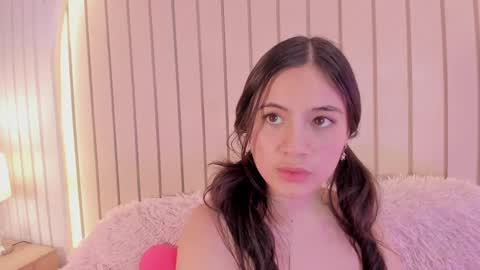 Amelia online show from September 21, 2:32 am