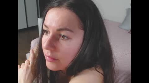 Snapshot of amelinamersi chatting on October 19, 8:33 pm amelinamersi online show from October 19, 8:33 pm