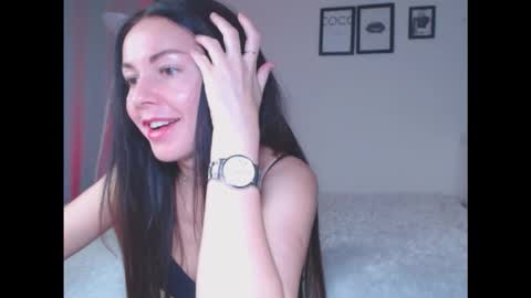 Snapshot of amelinamersi chatting on September 20, 8:18 pm amelinamersi online show from September 20, 8:18 pm