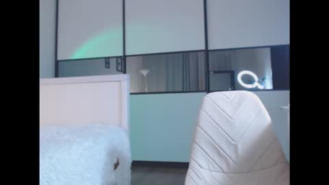 Snapshot of amelinamersi chatting on October 16, 8:11 pm amelinamersi online show from October 16, 8:11 pm