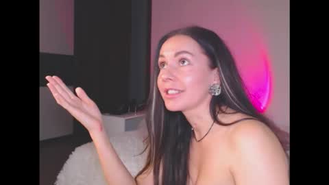 Snapshot of amelinamersi chatting on October 27, 5:41 pm amelinamersi online show from October 27, 5:41 pm