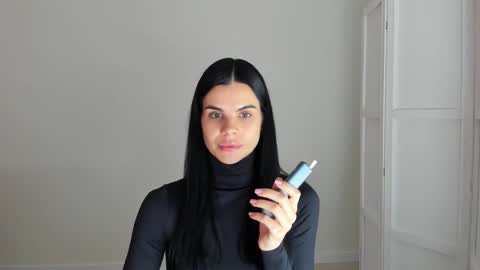 Snapshot of amelisweet chatting on October 17, 8:28 am amelisweet online show from October 17, 8:28 am