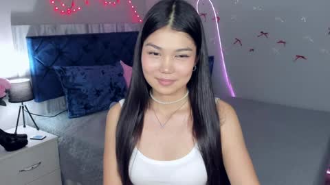 AmeliyaHeat online show from May 30, 10:46 am